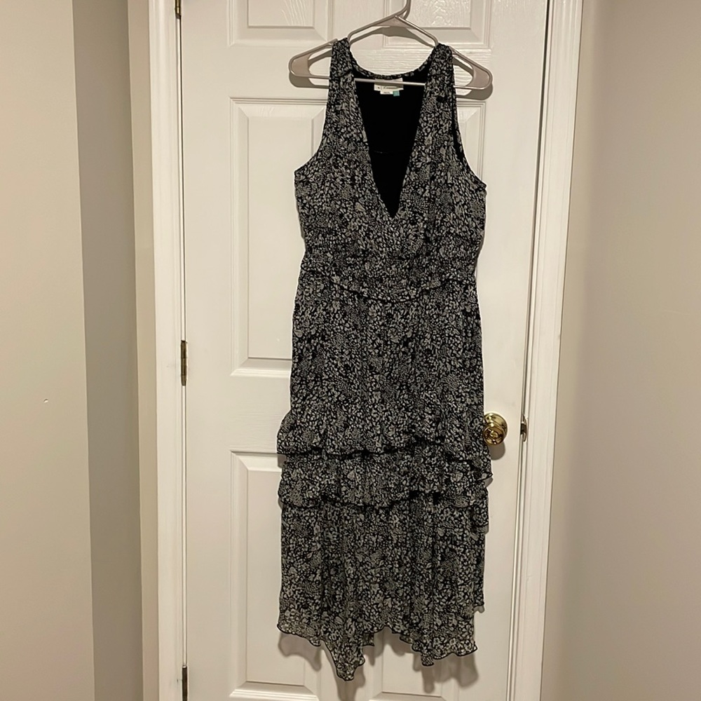 Gently worn Anthropologie A+ dress 2x, beautiful details v neck